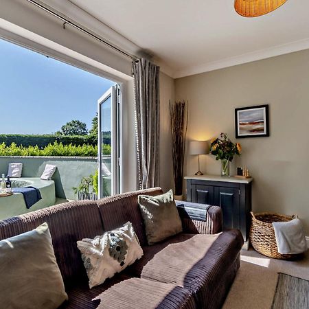 Willow Lodge, Wolfscastle Haverfordwest Buitenkant foto
