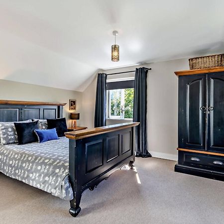 Willow Lodge, Wolfscastle Haverfordwest Buitenkant foto