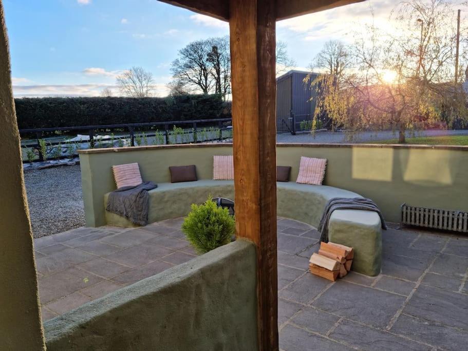 Willow Lodge, Wolfscastle Haverfordwest Buitenkant foto